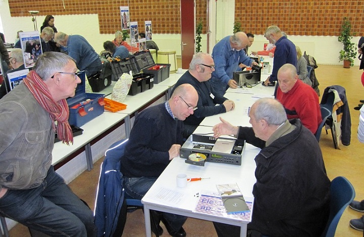 Workshop Raspberry Pi, 'de ultieme mini-knutselcomputer' (FOTO)