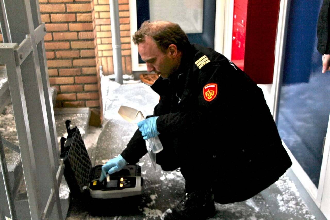 Commotie om aardappelmeel in brievenbus (FOTO's)