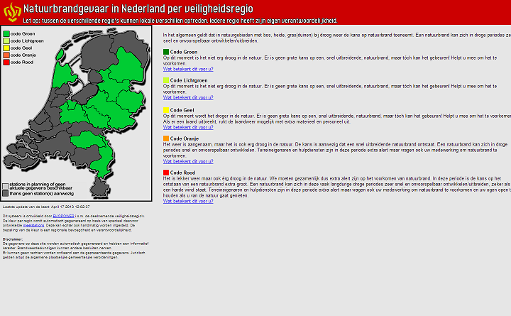 Brandweer zet meetstations in duinen op
