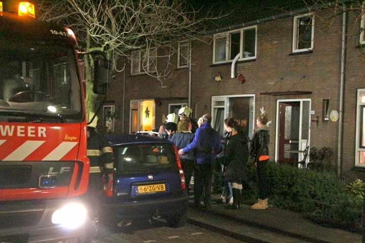 Ouder stel opgeschrikt door vlam in de frituurpan (FOTO's)