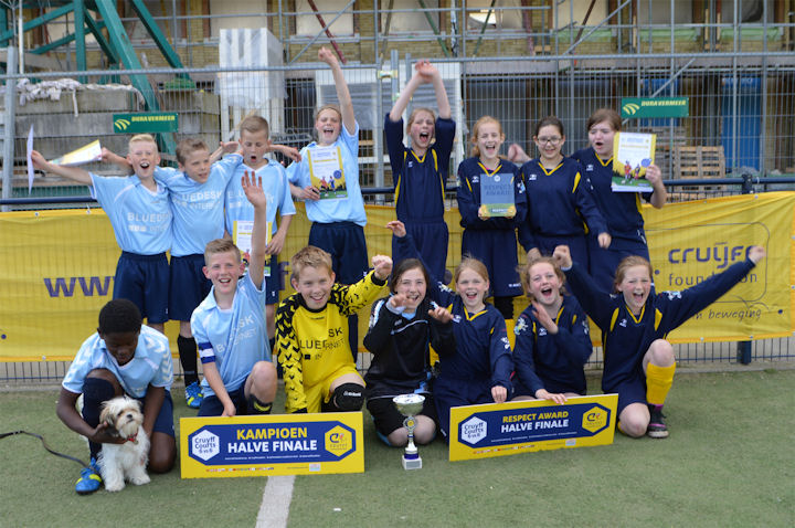 Twee teams uit Alkmaar door naar de finale Cruyff Court 6vs6 toernooi